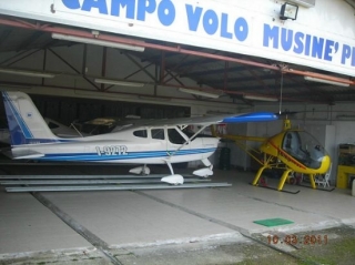  L hangar 